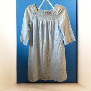 Vanity Fair Girls Blue With Pink Rosebuds Nylon 3/4 Sleeve Nightgown Gown XS